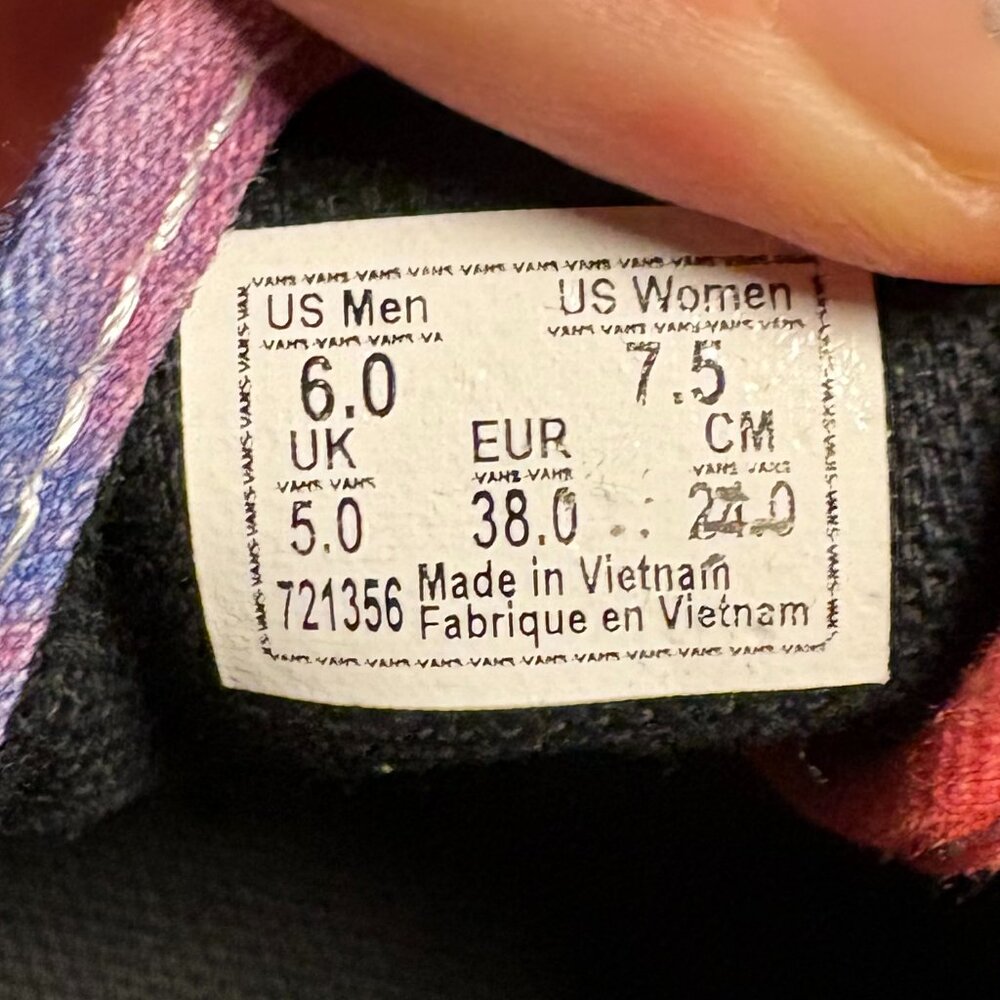 Excellent Used Condition Vans Tie-Dye Lace Up Sneakers Womens Size 7.5 - Picture 2 of 5